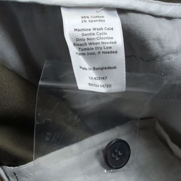 Talbots Plus Size Straight-Leg Chinos NWT Moss Green Size 20W - Picture 10 of 11